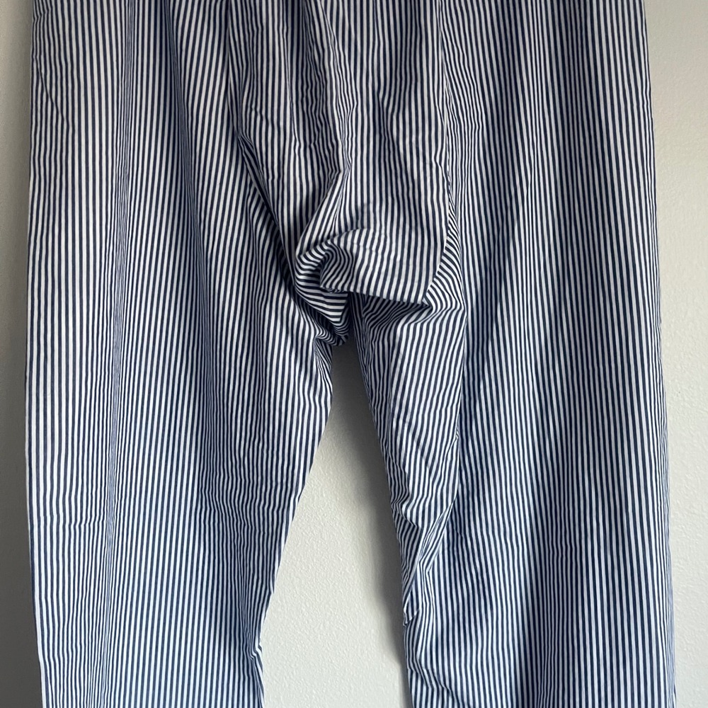 Pinstripe Blue and White Drawstring Pajama Style Pull On‎ Pants Size Medium - Picture 11 of 12